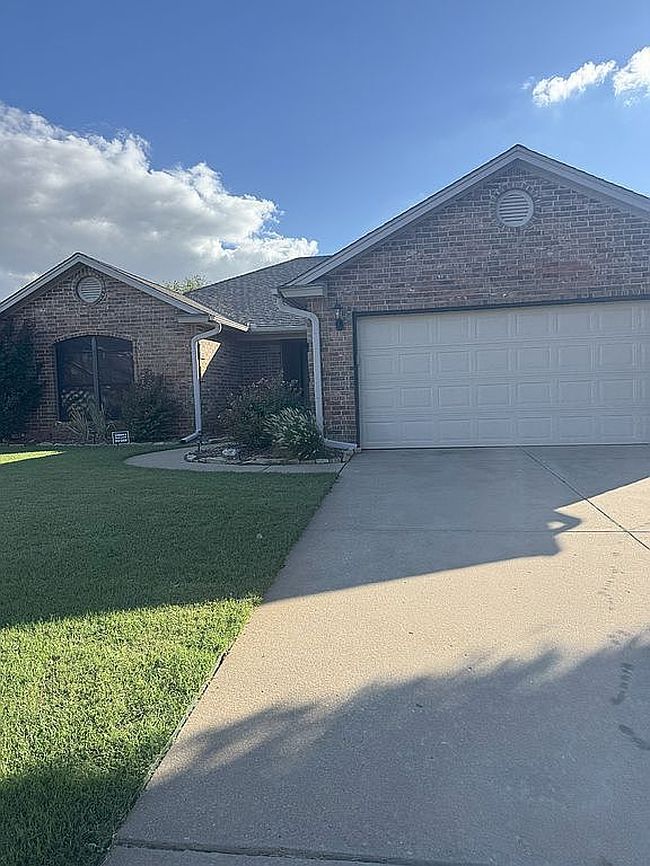 Preview of property located at 13317 Mayberry Pl