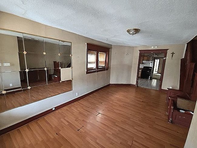 Photo of 150 W Wyneva St, Philadelphia, PA