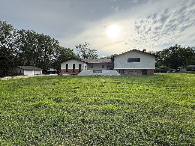 Photo of 410 Pheasant Dr, Grand Island, NE