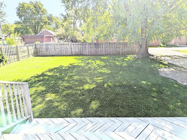 Image of 1350 N 5th St