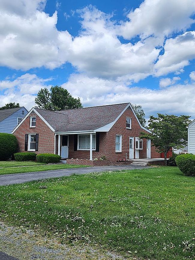 Photo of 108 Allen St