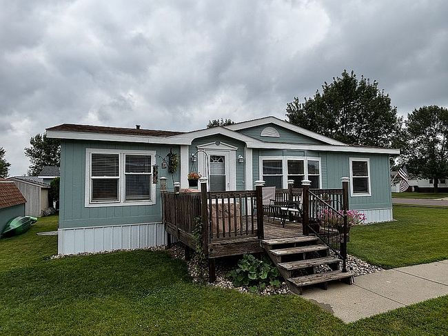 Photo of 2014 11th Ave Sw, Watertown, SD