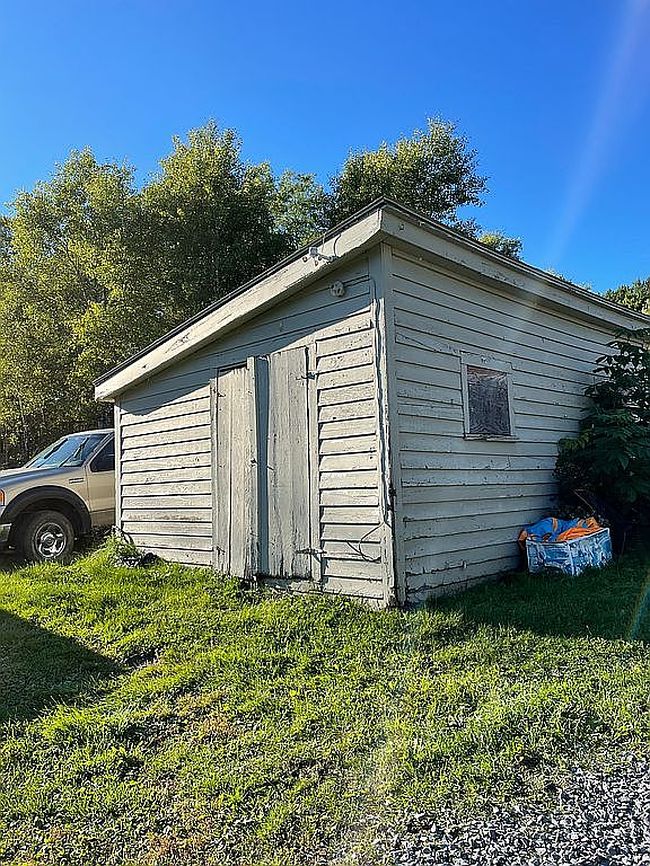 Photo of 1874 Caribou Rd, New Canada, ME