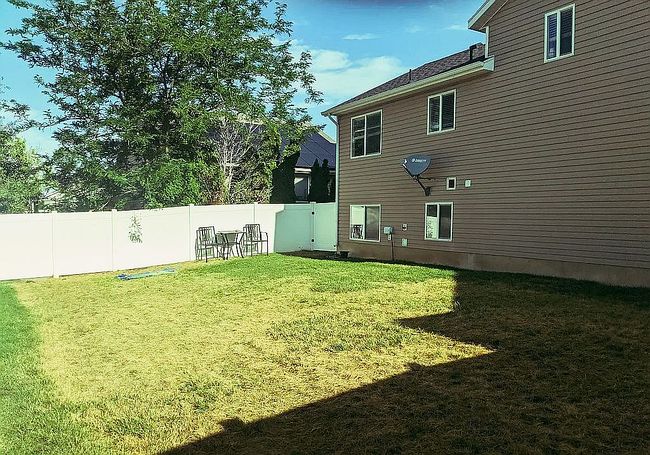 Image of 2237 W Craig Ln S