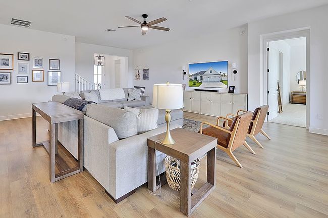 Photo of 7551 Chastain Cir, Okahumpka, FL