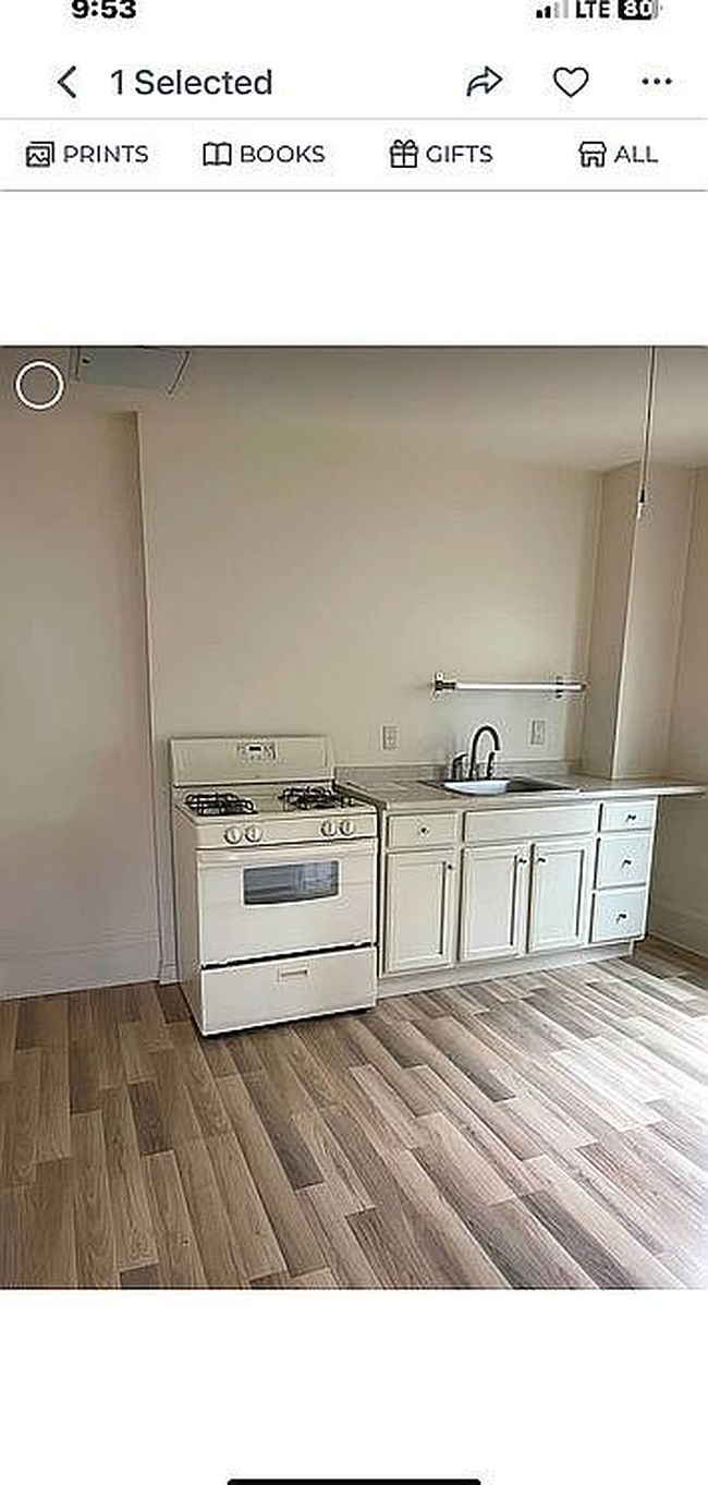 Photo of 288-292 East St, Ludlow, MA