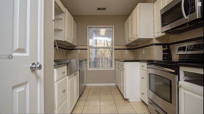 Preview of property located at 1633 Sunset Dr
