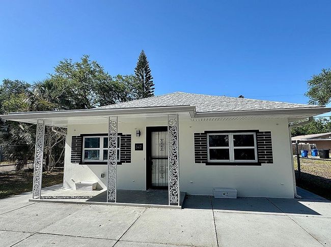 Image of 547 16th Ave S