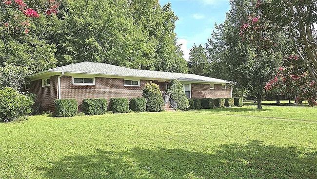 Image of 216 Briarwood Dr