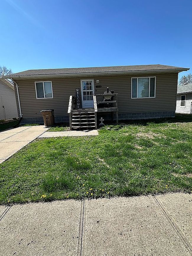 Photo of 203 N 3rd St, Jefferson, SD