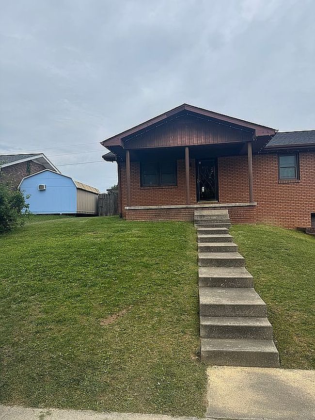 Image of 1018 Cardinal Dr