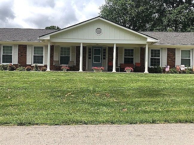 Photo of 10 Game Farm Rd, Frankfort, KY