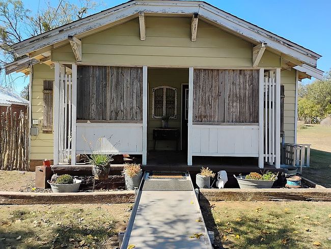 Preview of property located at 107 N Reynolds Ave