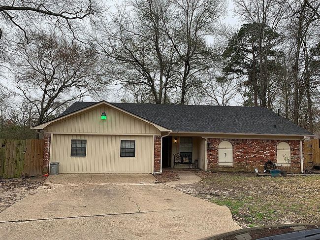 11581 Hollyridge Dr, Tyler, TX