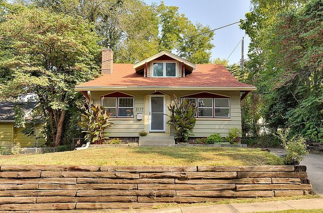 Preview of property located at 3117 Pleasant St