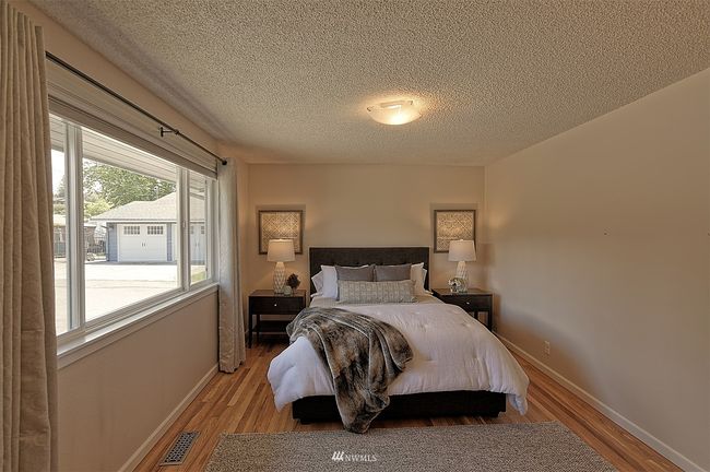 Image of 1333 9th Ave N