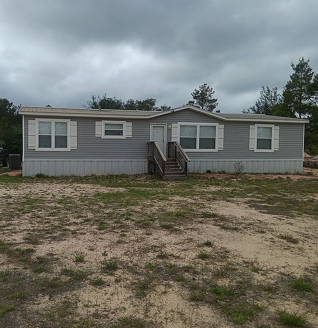 Image of 3120 Crystal Lake Dr