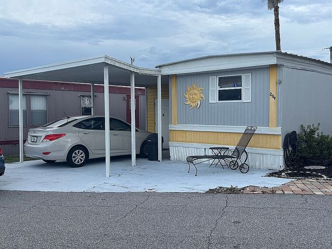 Additional photo 2 of property located at 209 Mars Ave