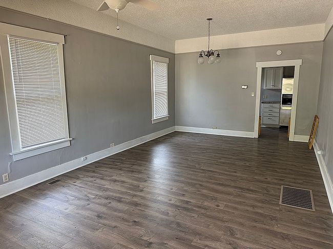 Image of 311 N High St