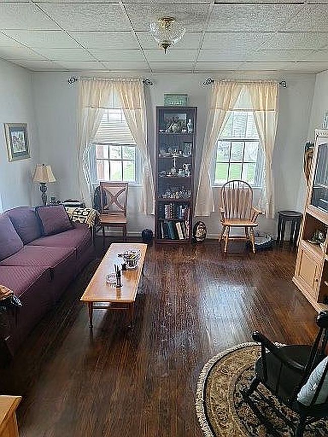 Photo of 203 S Metter Ave, Columbia, IL