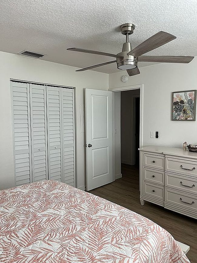 Image of 6050 Coral Way