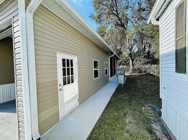 Image of 3710 Old Tampa Hwy #27