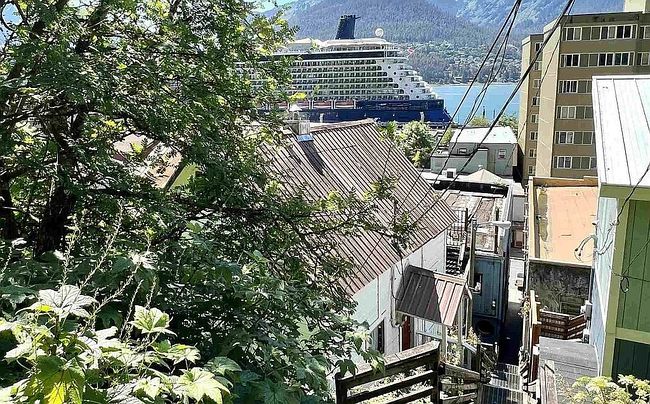 Photo of 323 Decker Way, Juneau, AK