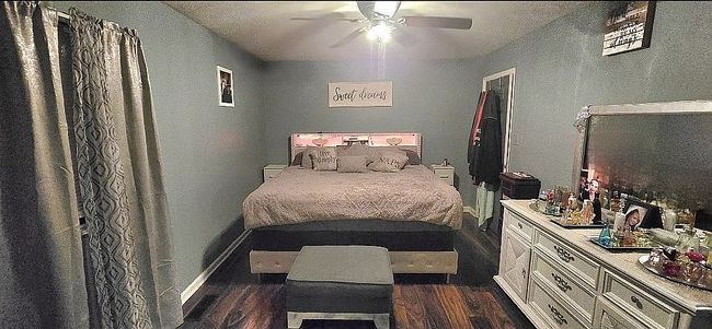 Image of 1108 Palisades Dr
