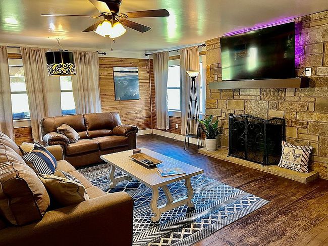 Photo of 1484 Bakers Creek Rd, Russellville, AR