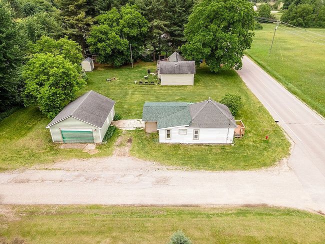 Photo of 15161 North St, Thompsonville, MI