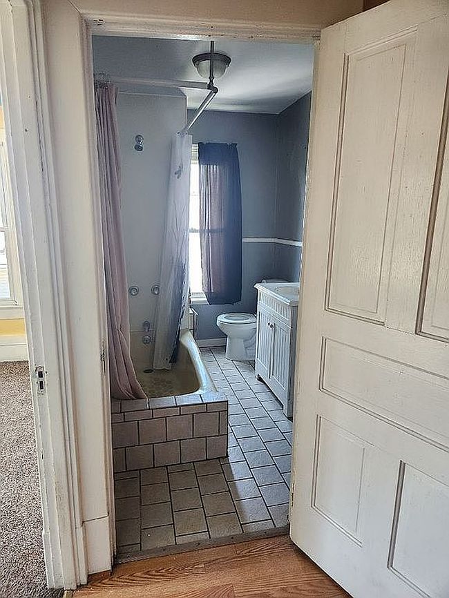Photo of 2606 Monroe St, Natrona Heights, PA