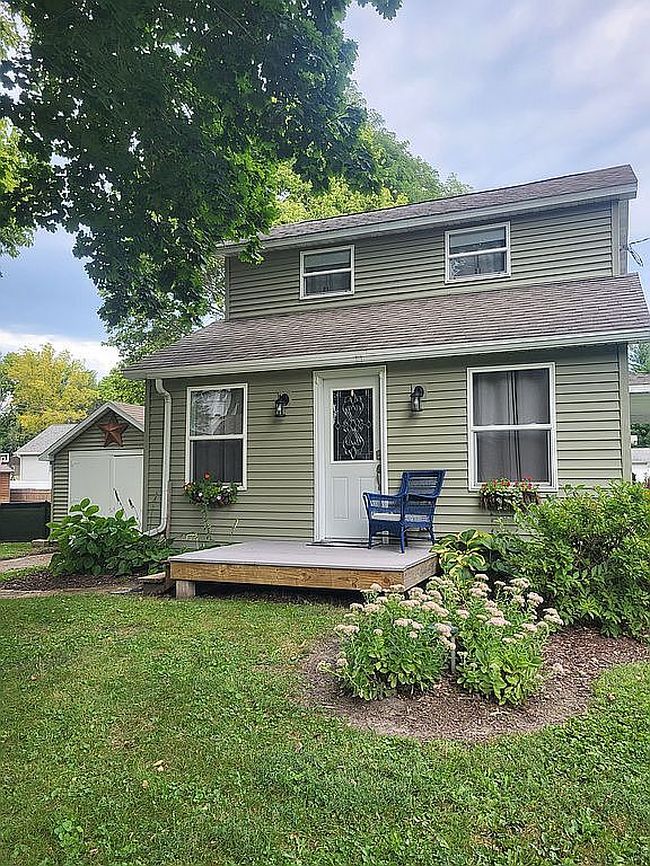 Preview of property located at 3622 W Rock St