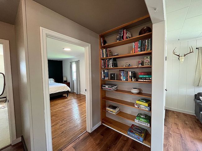 Image of 200 S 3rd St