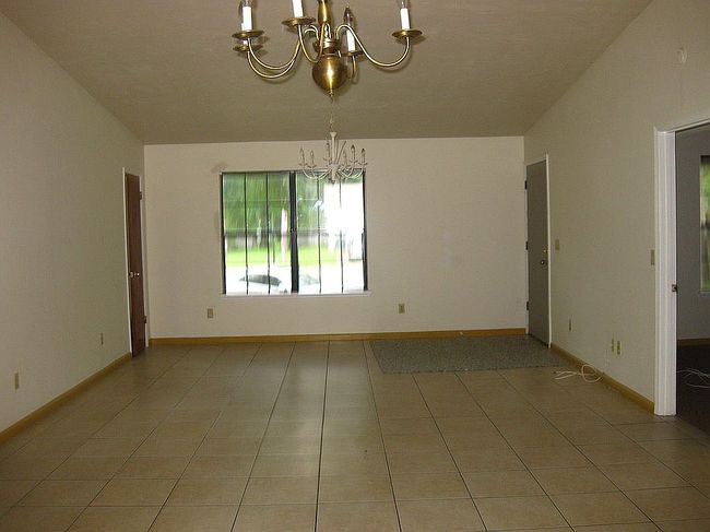 Additional photo 1 of property located at 1414 Abbeywood Ln