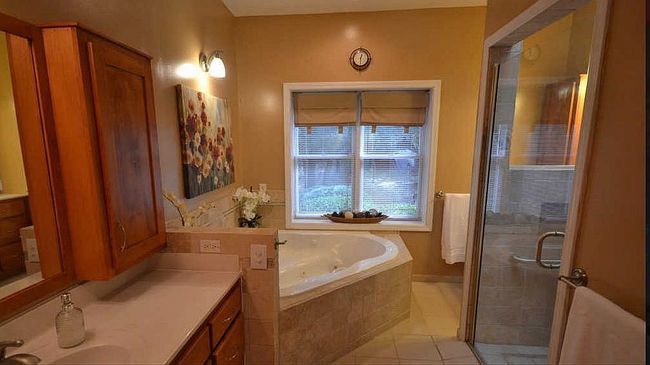 Photo of 89 Indian Ridge Rd, Hartwell, GA
