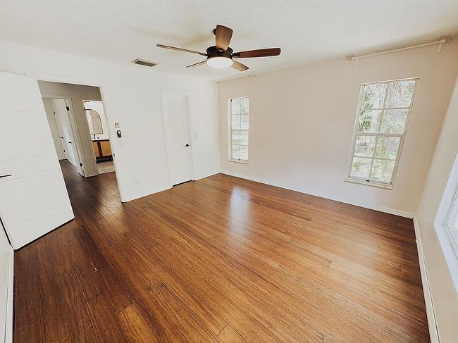 Photo of 11505 Mellow Creek Ln, Riverview, FL