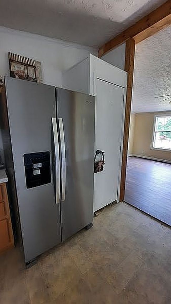 Image of 6640 Stewartsville Rd