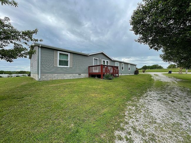 Image of 325 Edison Ln