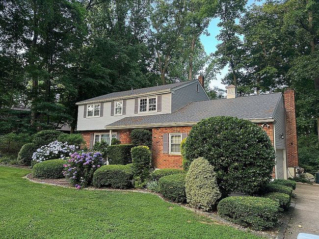 Image of 5441 Crestline Rd