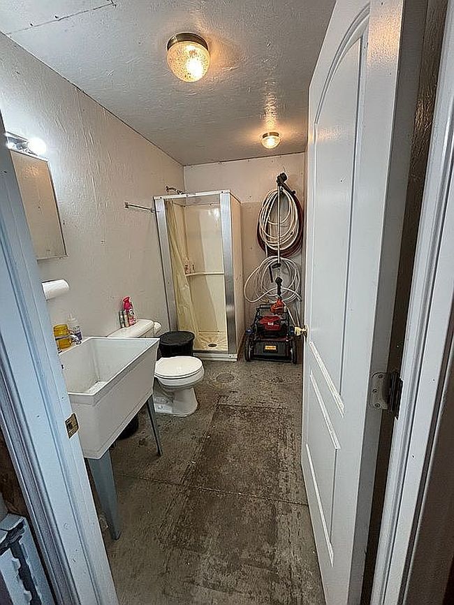 Photo of 739 N Hazel St, Pontiac, IL