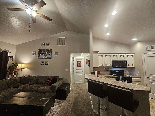 Additional photo 3 of property located at 2229 W Mikaela Ct