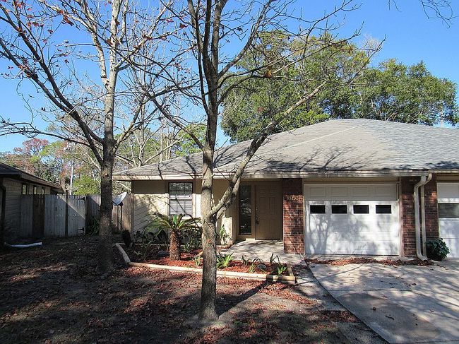 Additional photo 2 of property located at 3540 Colony Cove Trl W