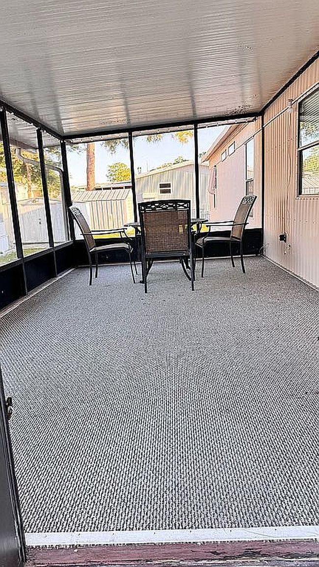 Photo of 9118 Mcmillan Ln, Tampa, FL