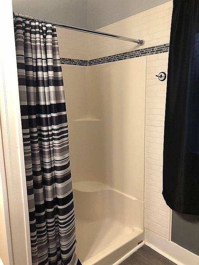 Preview of property located at 305 S Chestnut St