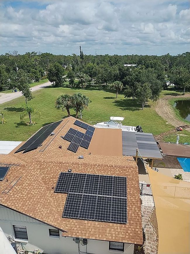 Image of 1147 Davis Ln