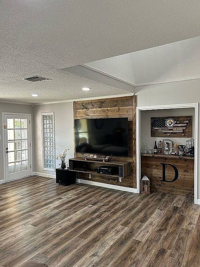 Photo of 4546 Summerdale St, Lake Charles, LA