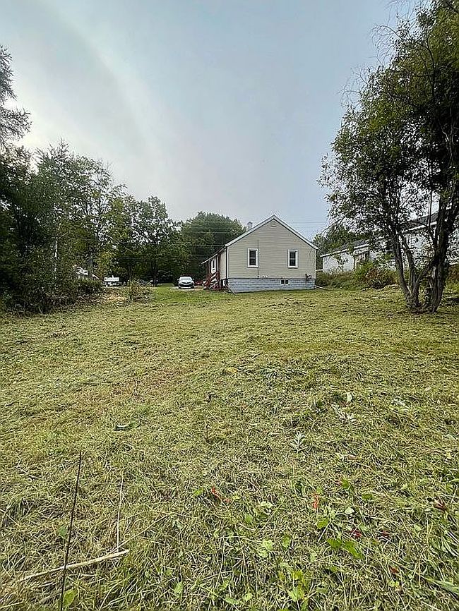 Image of 41858 S Hamar St