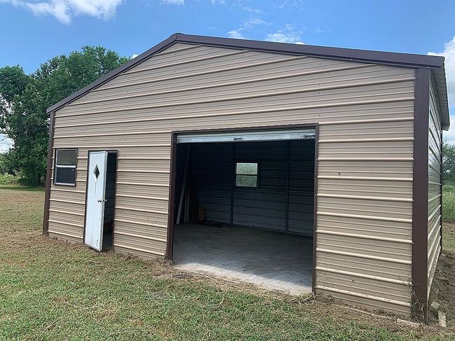 Image of 241 Buck Square St