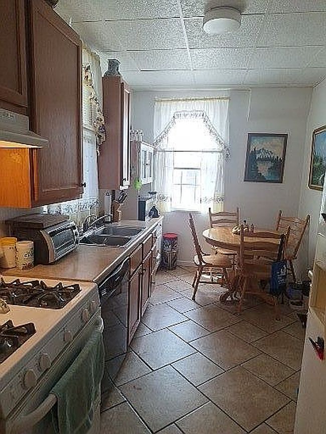 Photo of 203 S Metter Ave, Columbia, IL
