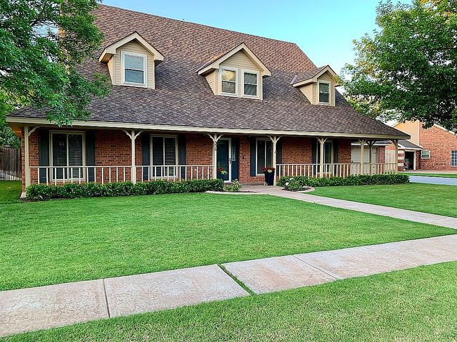 Photo of 306 Mesa Cir, Plainview, TX